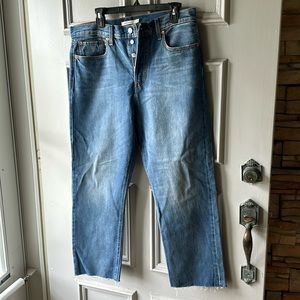 Levi’s wedge straight, waist 32 length 26 button up NWOT premium San Francisco